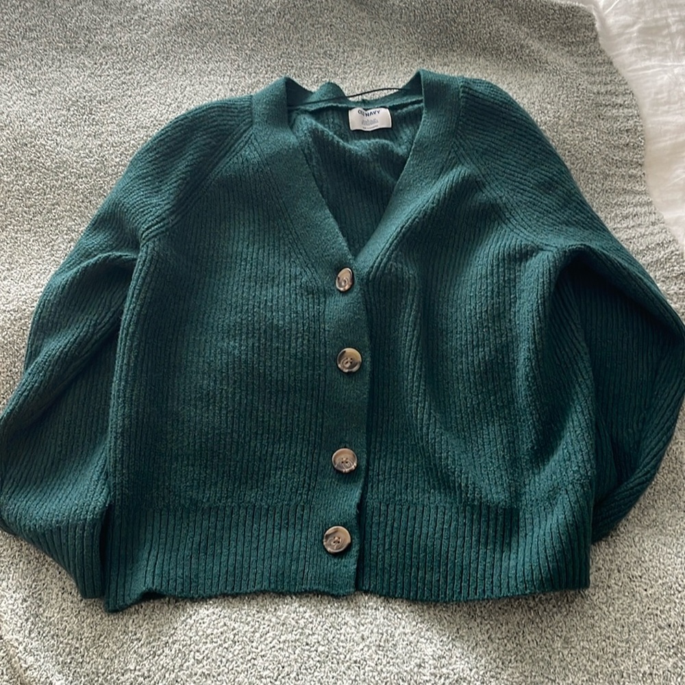 Old Navy never been worn emerald sweater